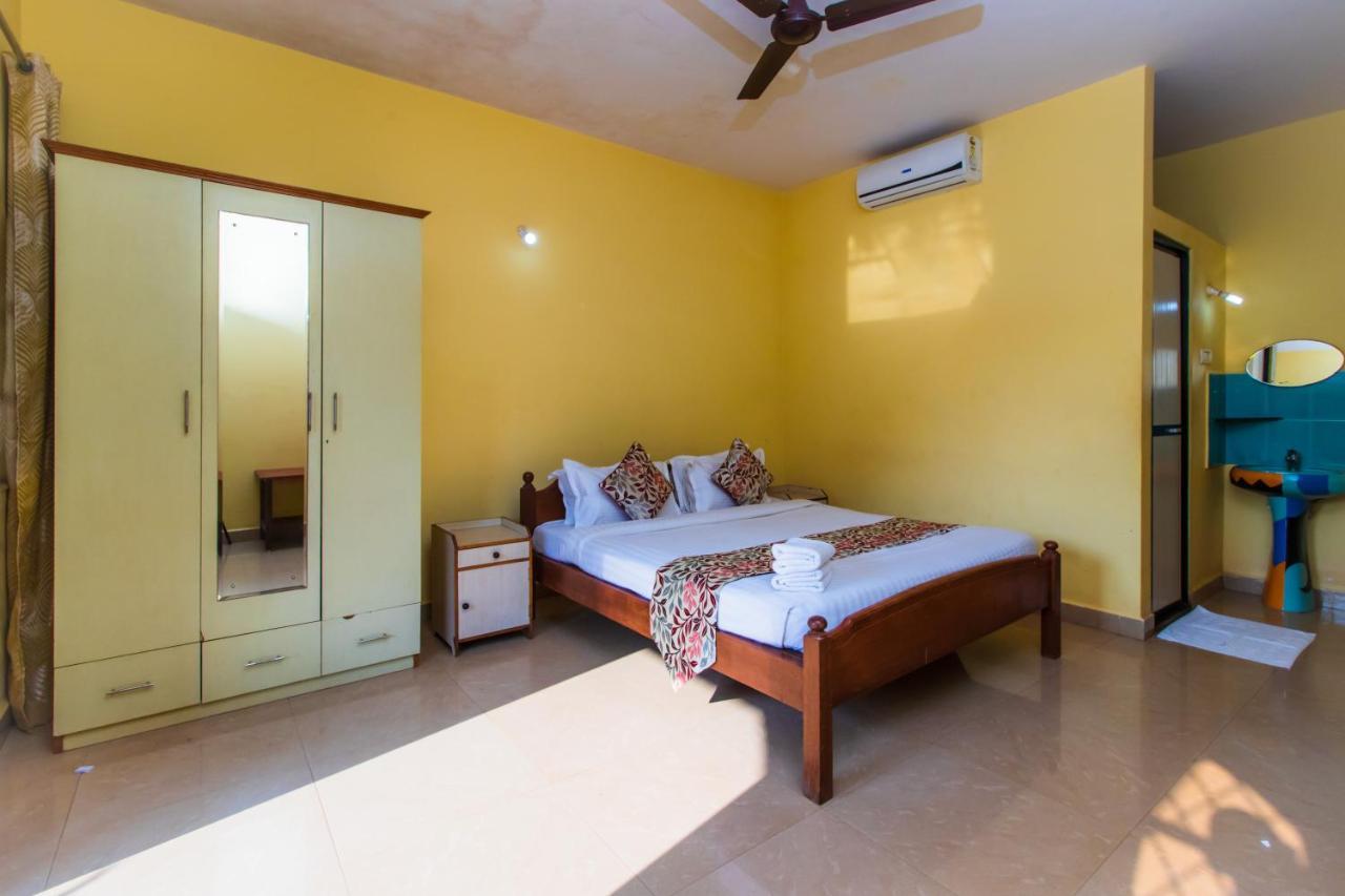 Larios Beach Holidays Resort Бага Екстер'єр фото