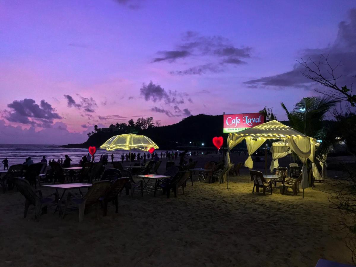 Larios Beach Holidays Resort Бага Екстер'єр фото