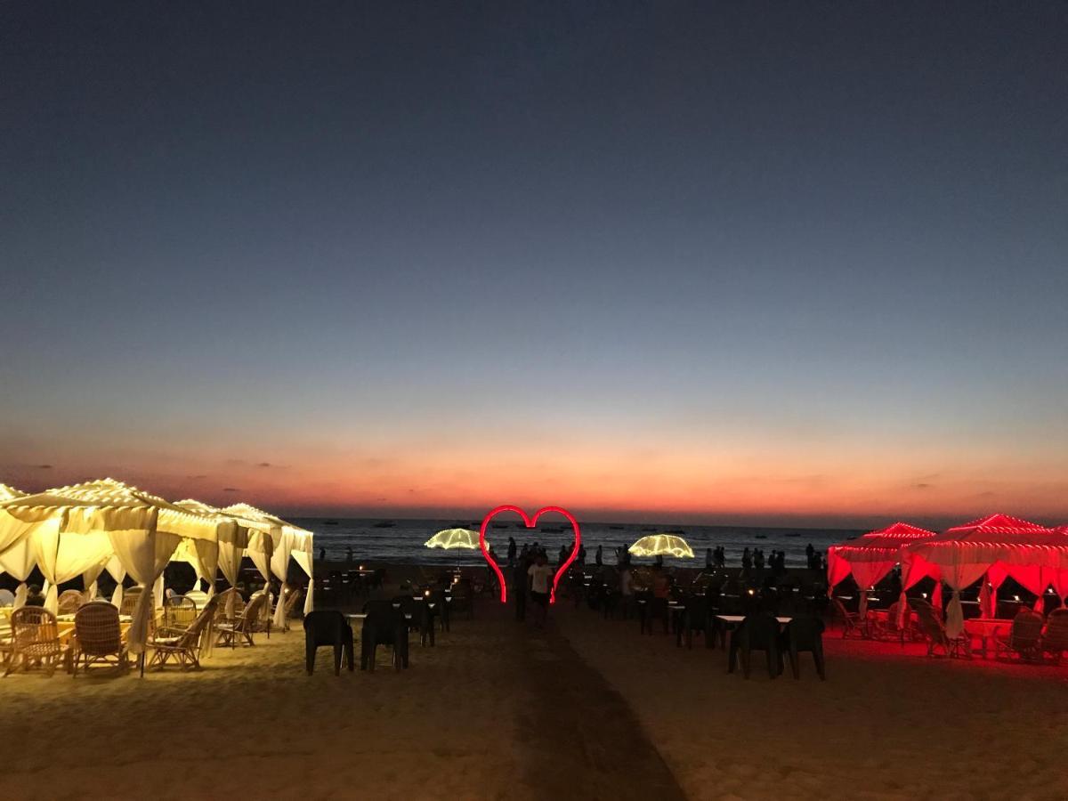 Larios Beach Holidays Resort Бага Екстер'єр фото