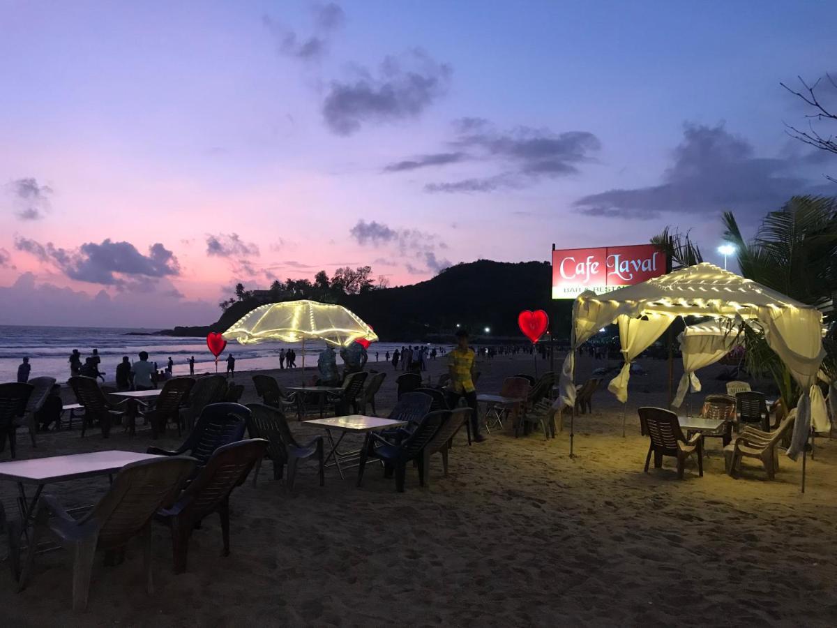 Larios Beach Holidays Resort Бага Екстер'єр фото